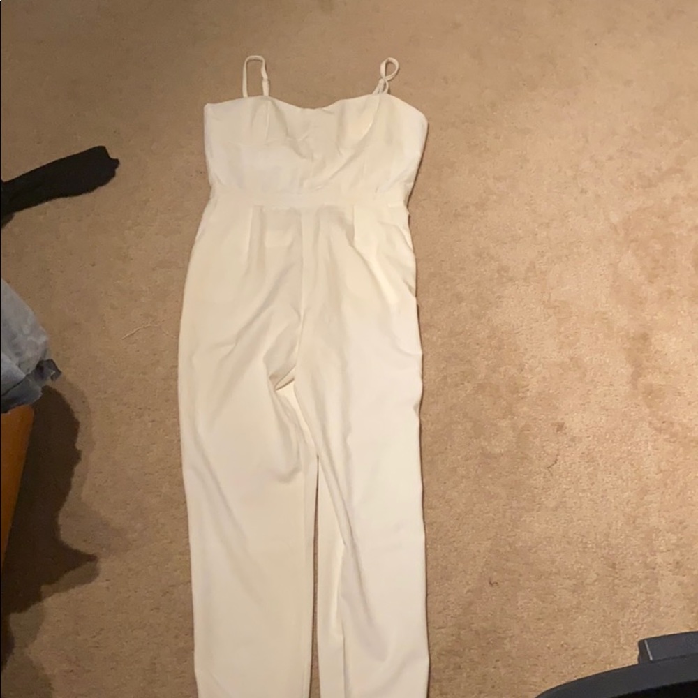 White Jumpsuit with Fitted Bodice - Picture 6 of 8